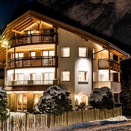 Apartments Aghel ***S Sëlva di Val Gardena Eksteriør billede